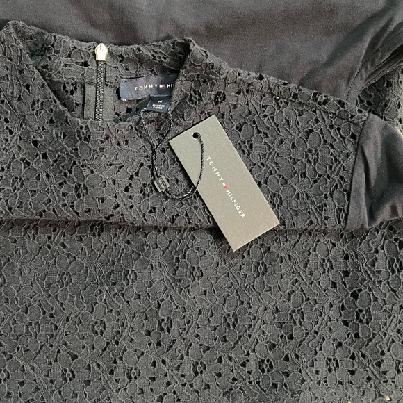 Gorgeous [Tommy Hilfiger] Classic Cap Sleeve NWT Navy Blue Lace Blouse | Medium - Picture 8 of 12